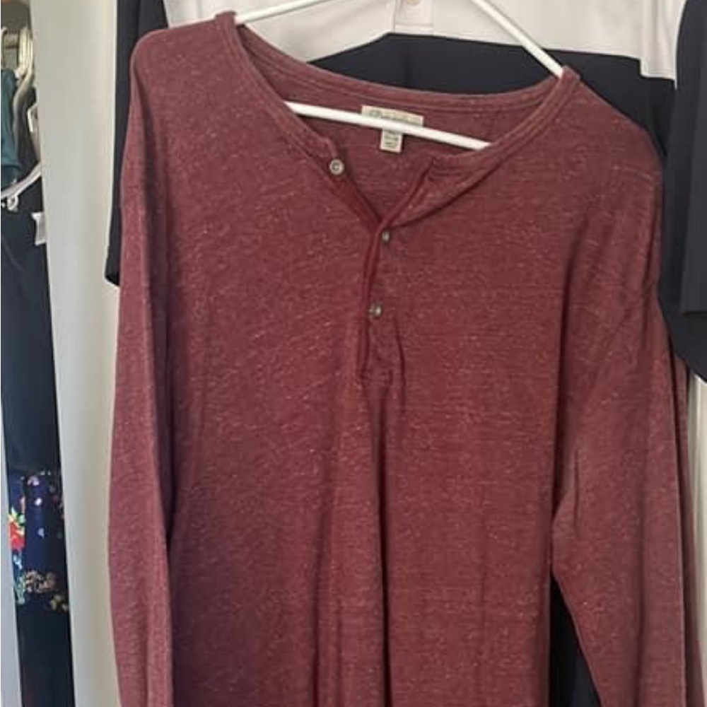 J crew maroon Henley